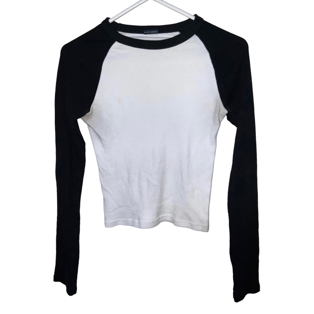 Brandy Melville Black and White Bella Top